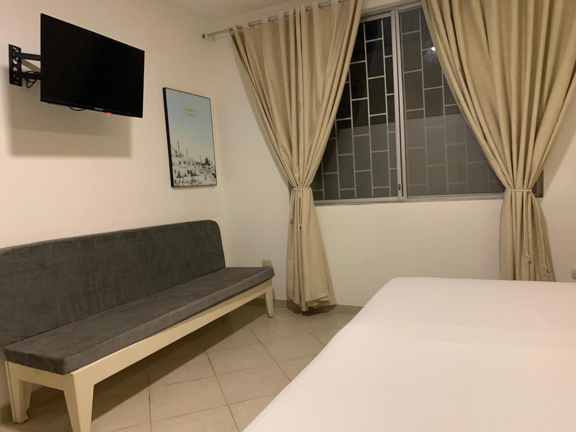 Los Soles Suite Mall Del Sol Guayaquil Airport المظهر الخارجي الصورة